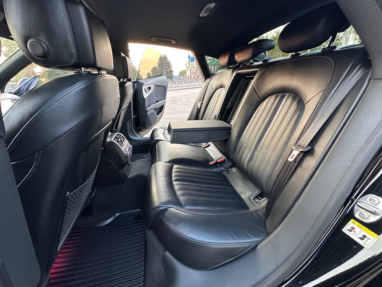 Audi A7 - фото 18
