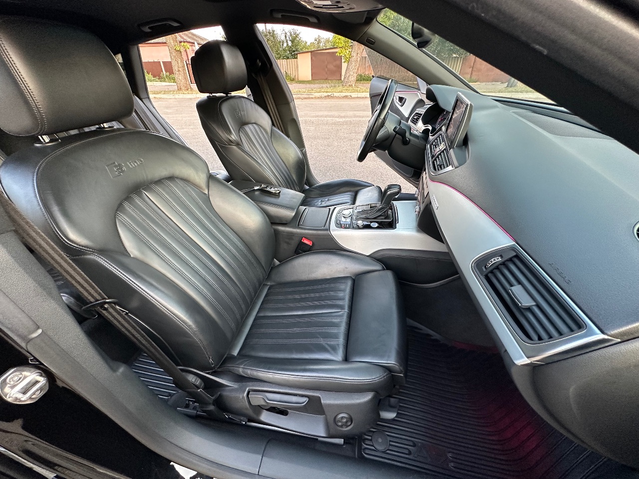 Audi A7 - фото 21