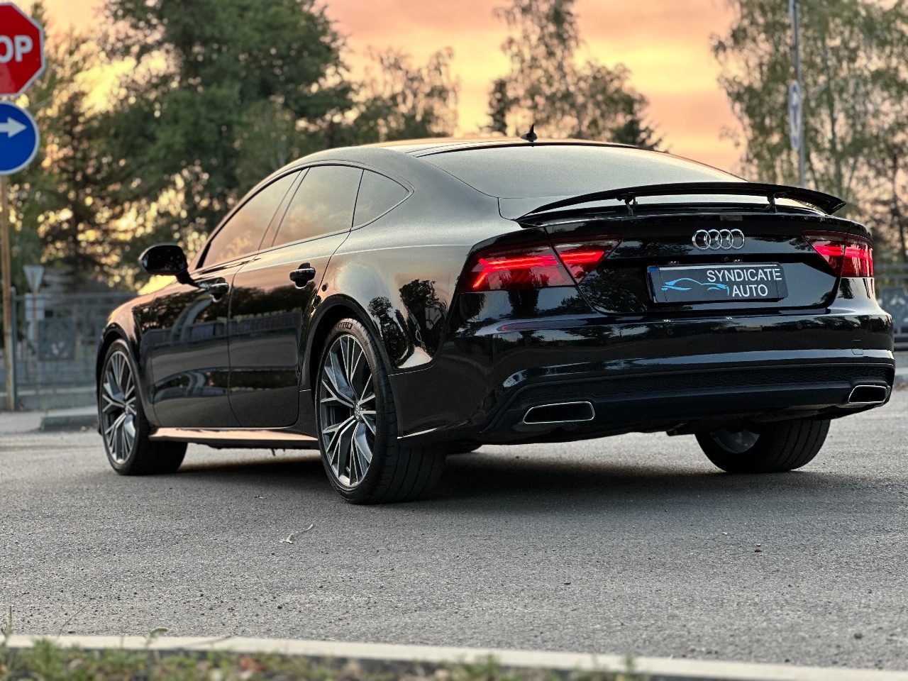 Audi A7 - фото 12