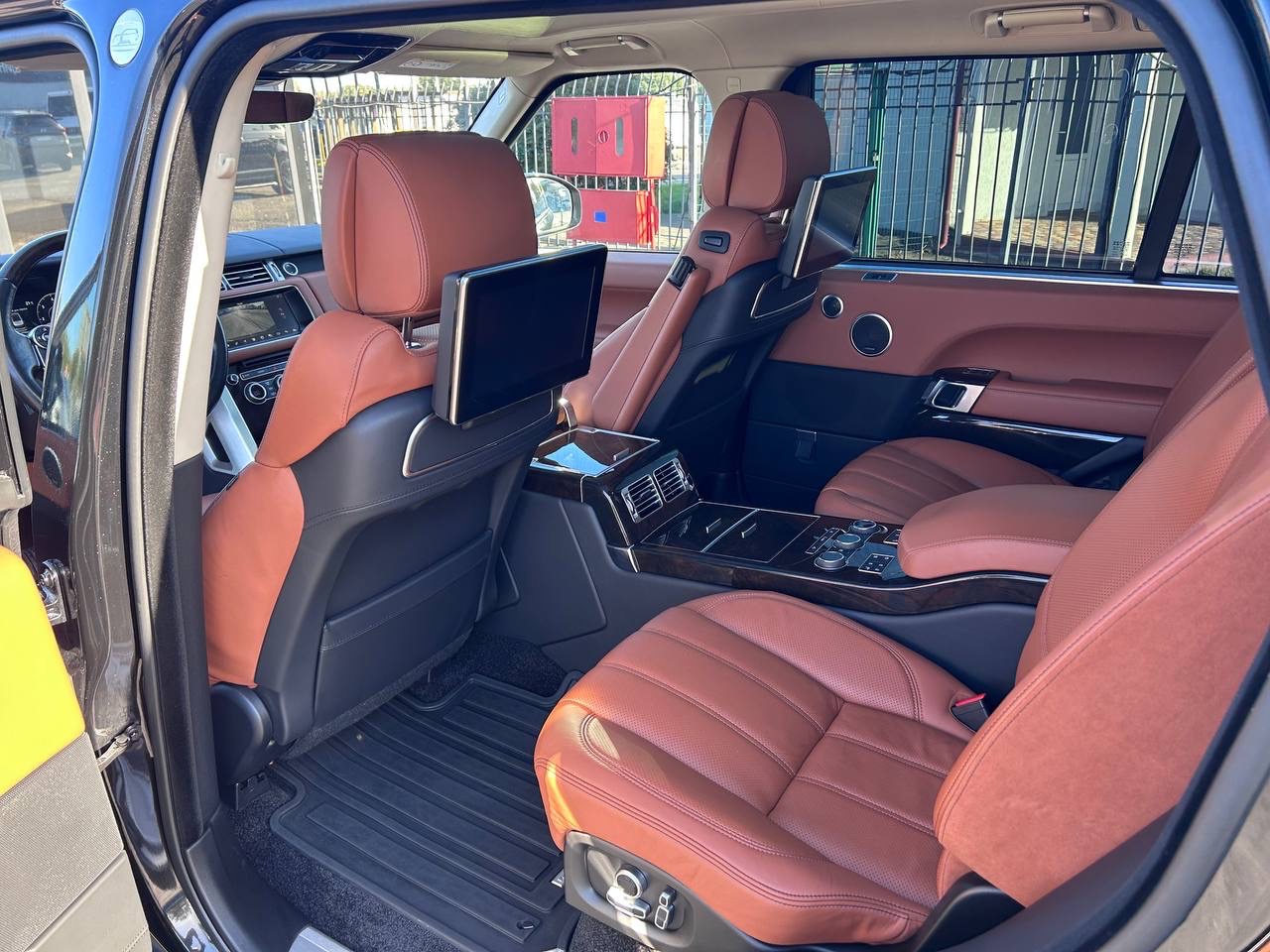 Land Rover Range Rover - фото 17