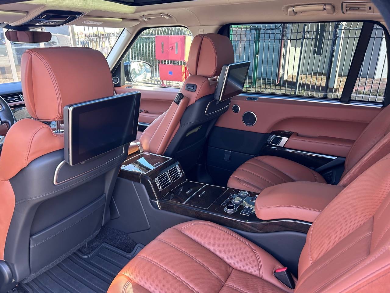 Land Rover Range Rover - фото 18