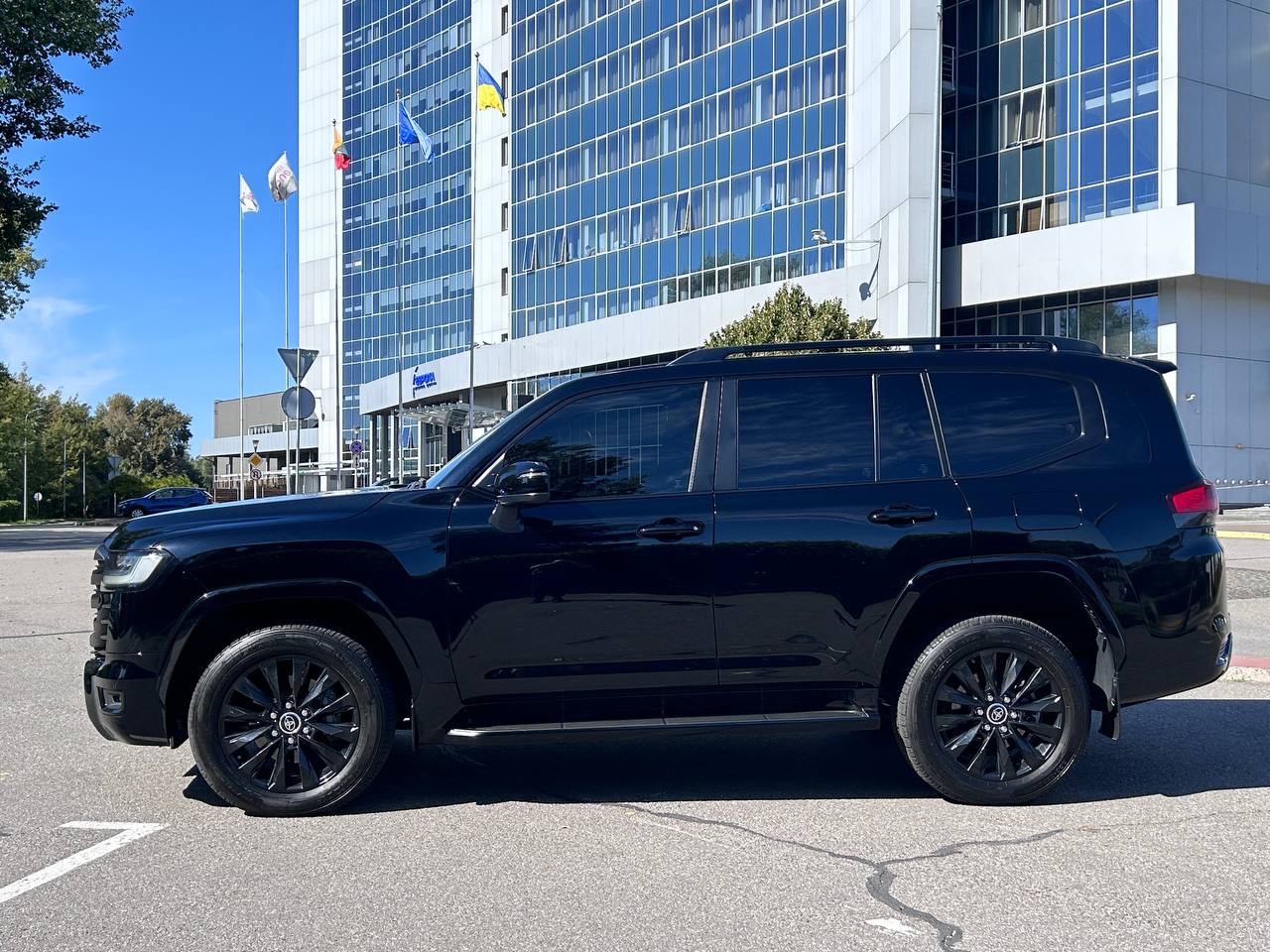 Toyota Land Cruiser - фото 4