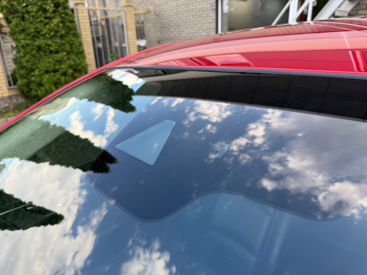 Mazda 3 - фото 7