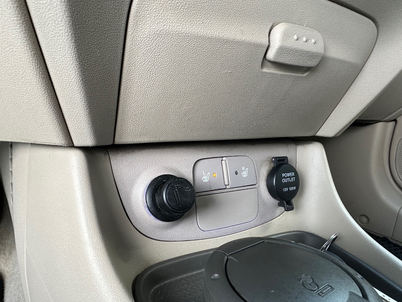 Hyundai Accent - фото 13