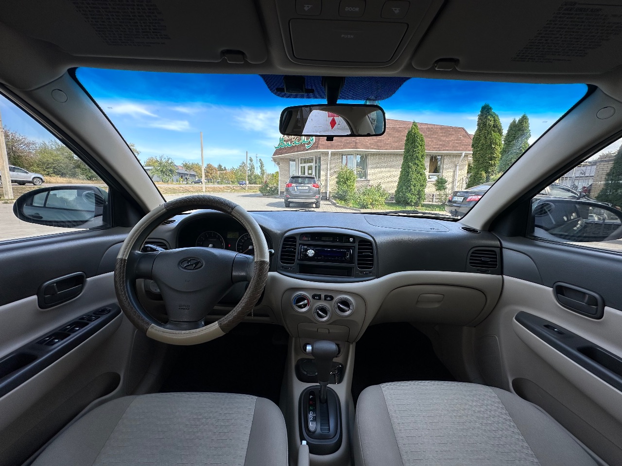 Hyundai Accent - фото 19