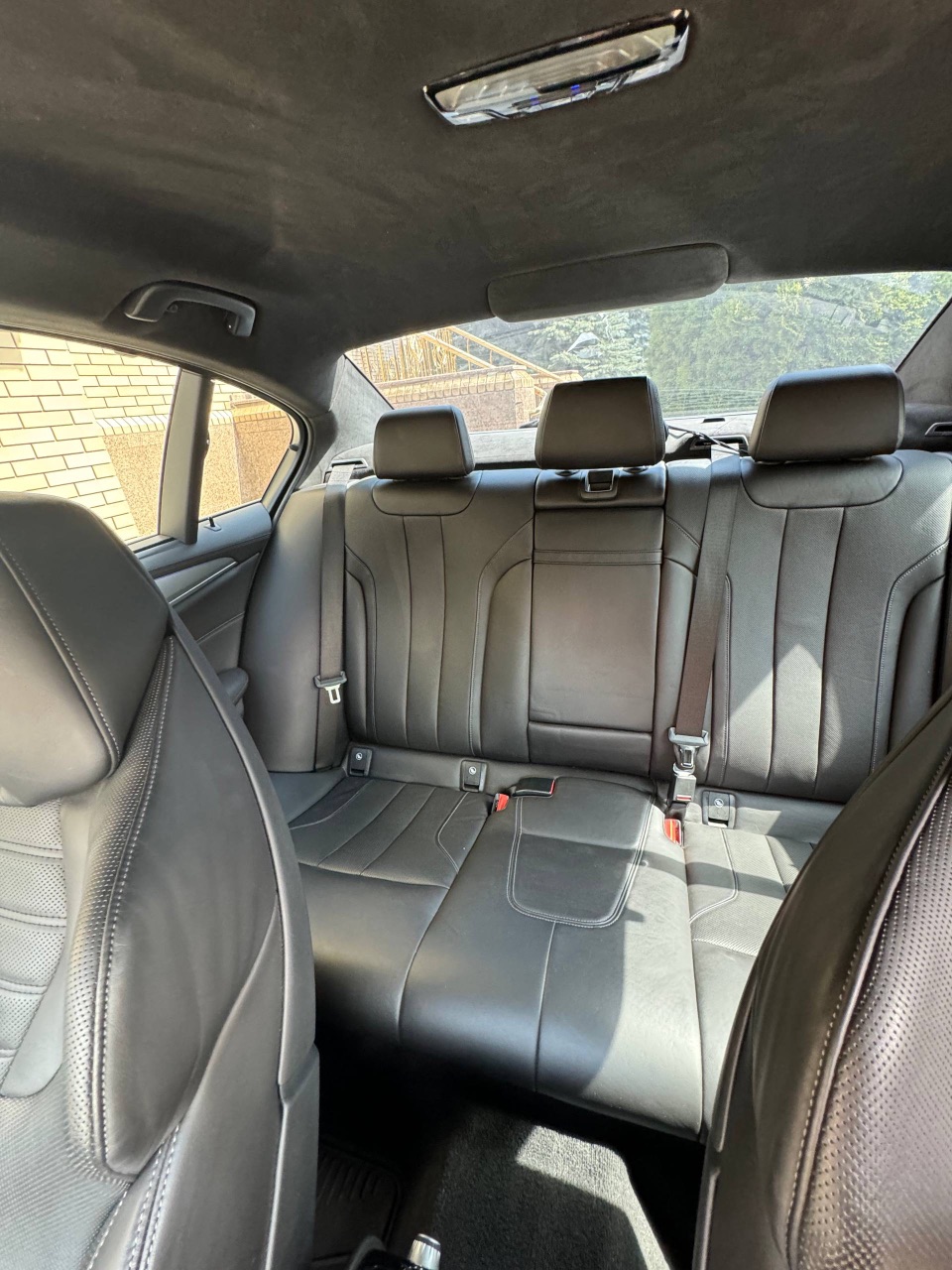 BMW M5 - фото 11