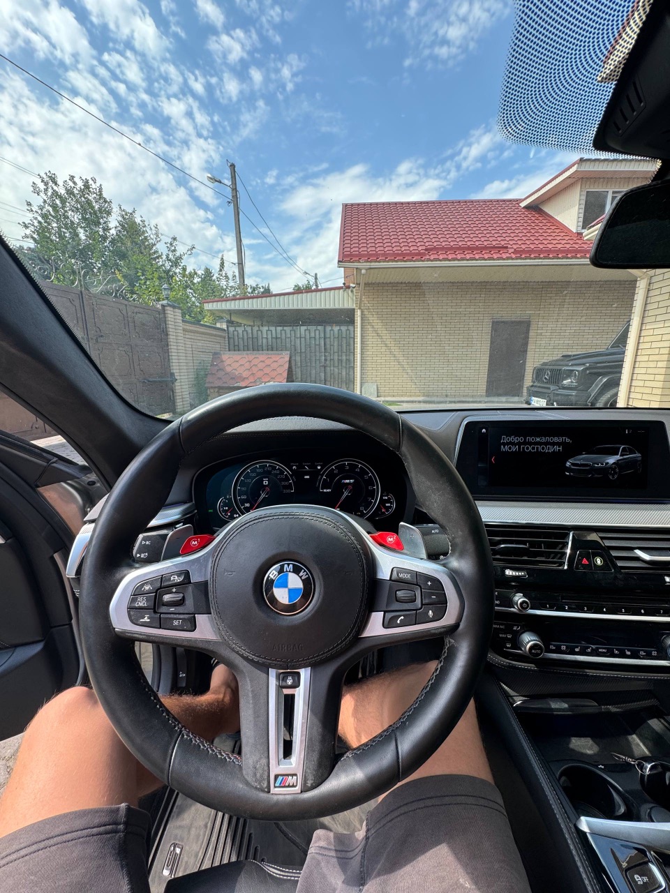 BMW M5 - фото 10