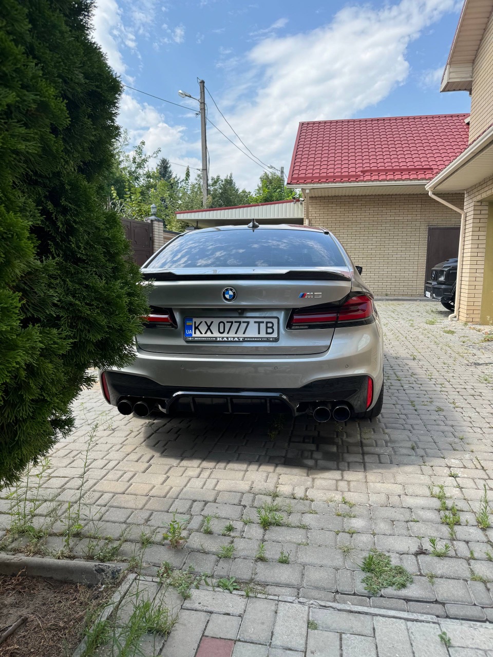 BMW M5 - фото 5