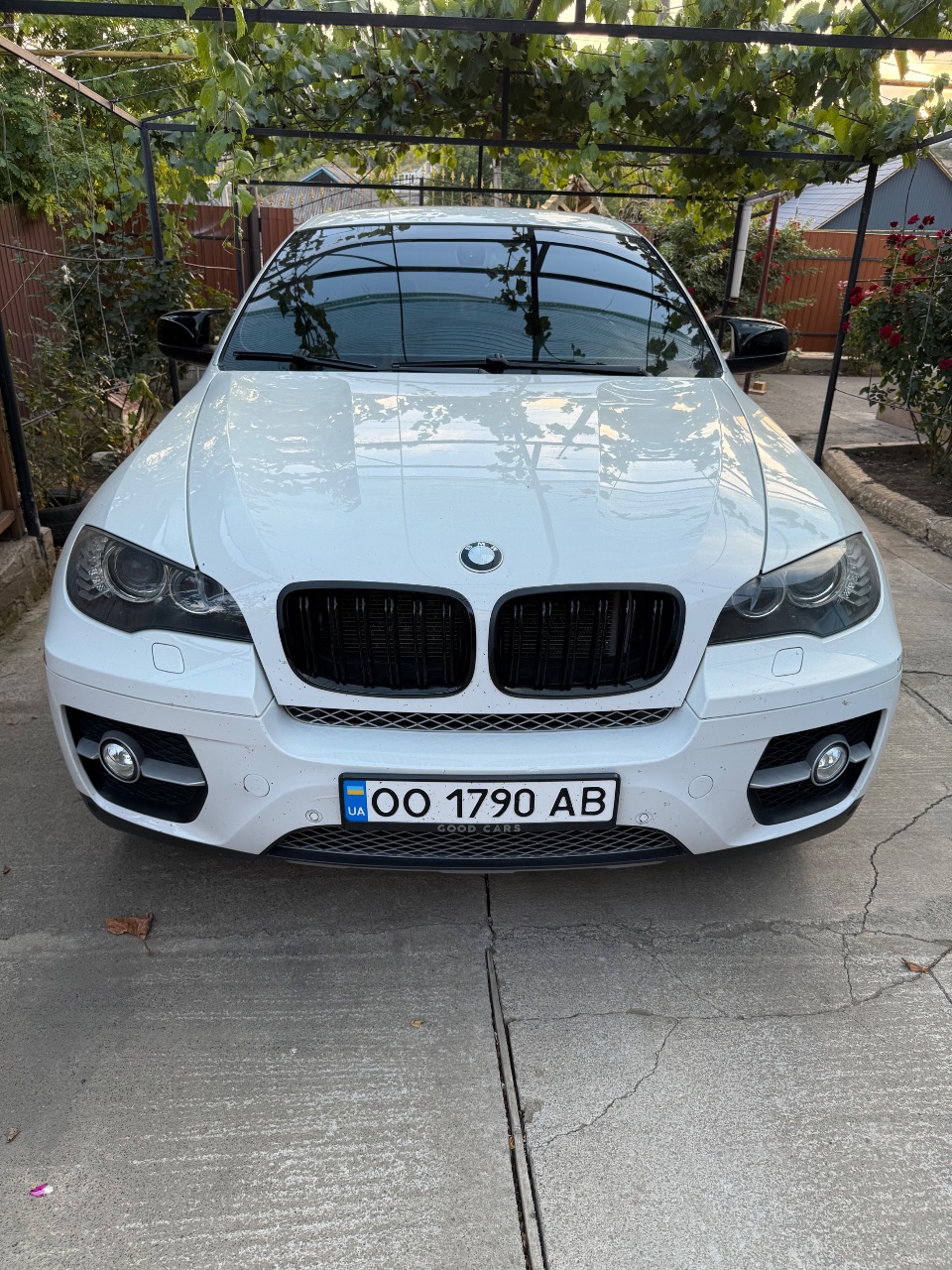 BMW X6 - фото 1