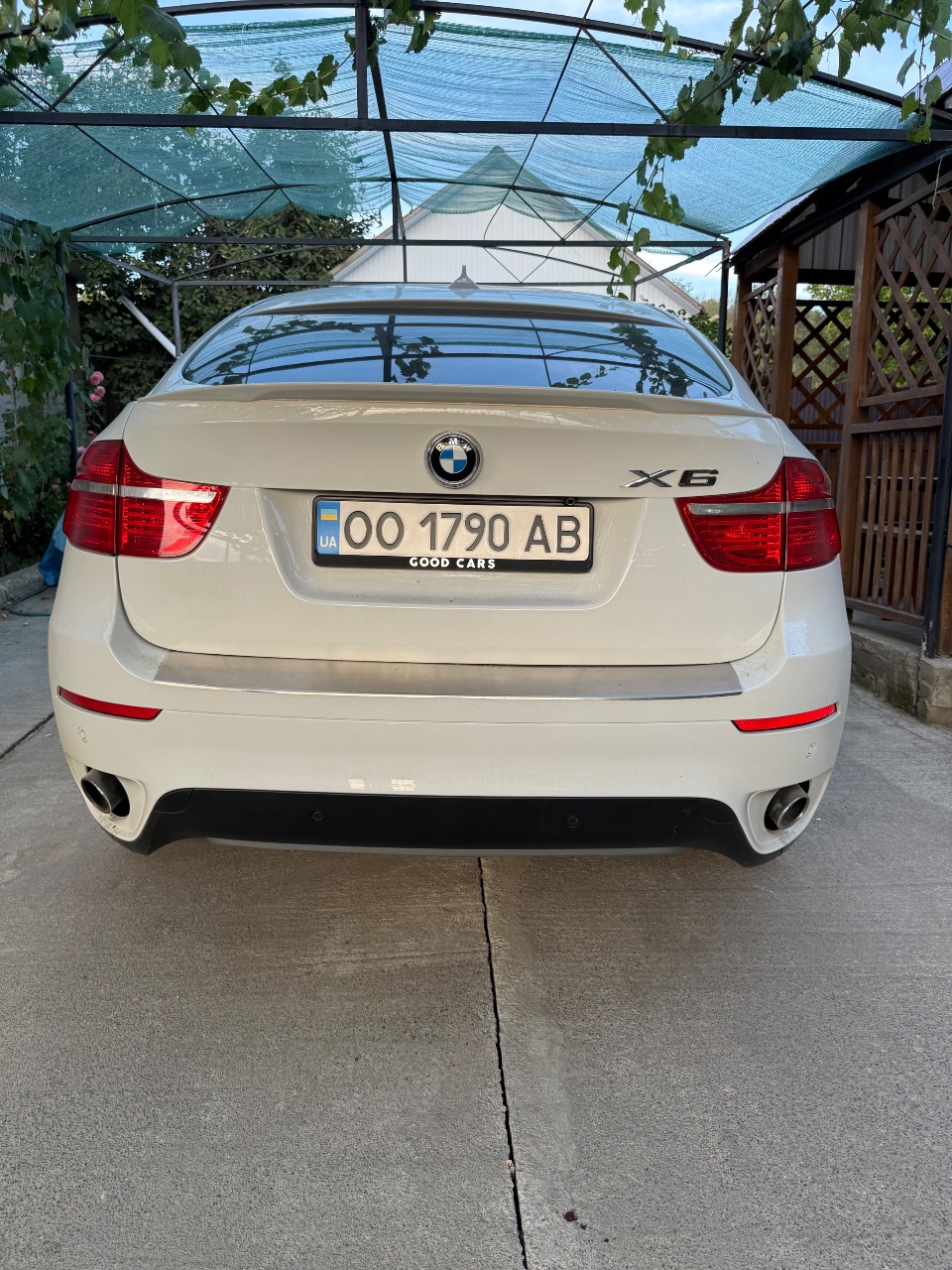 BMW X6 - фото 3
