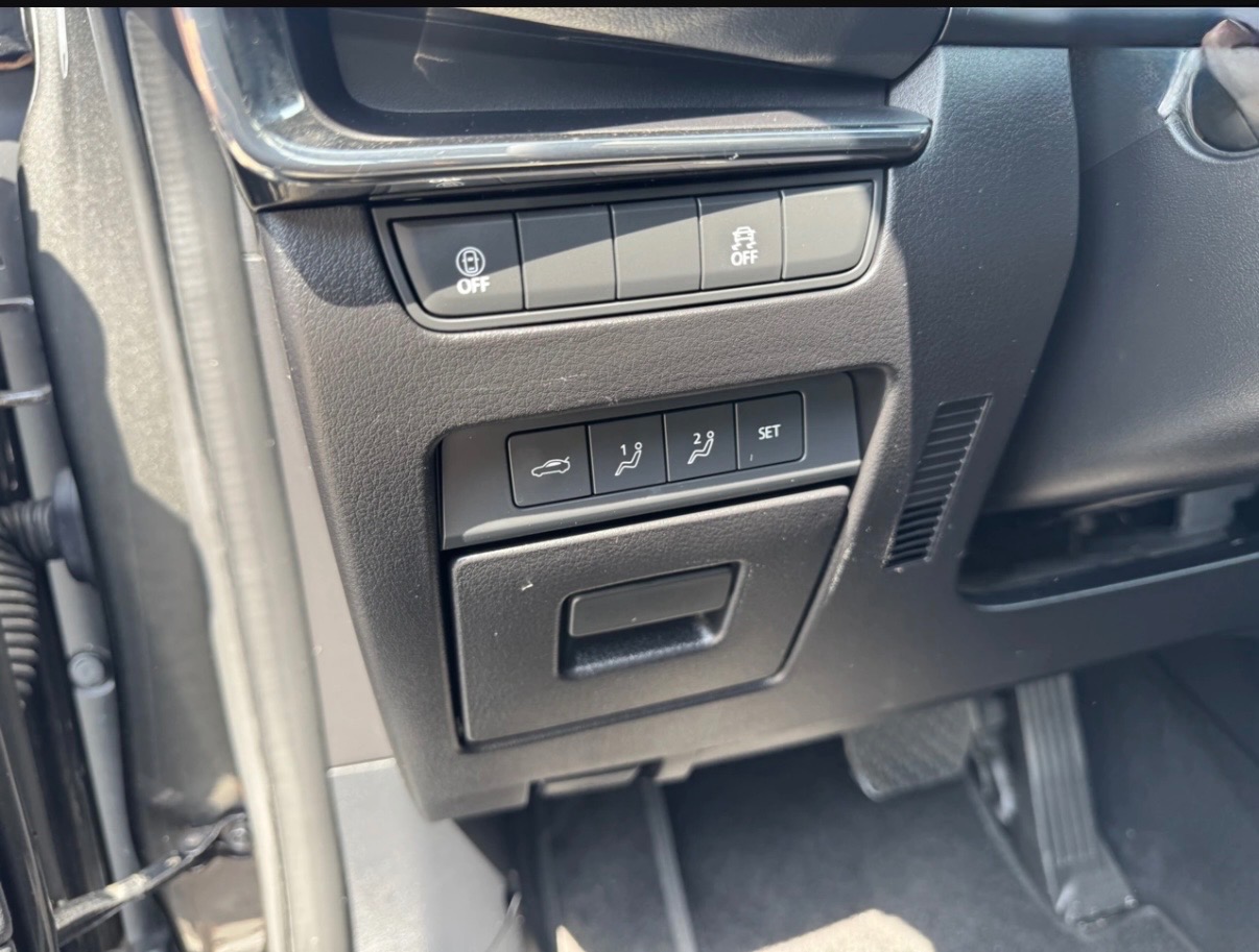 Mazda 3 - фото 15