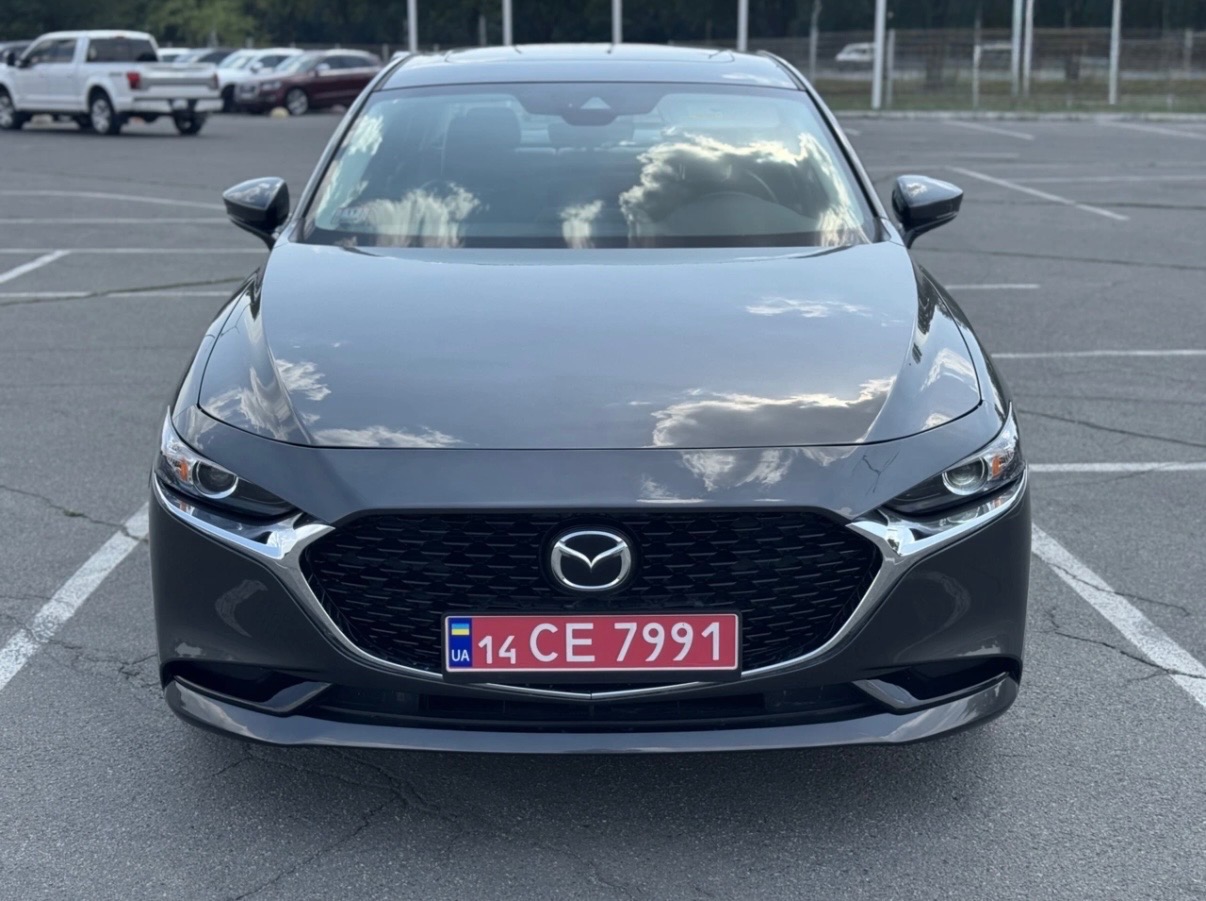 Mazda 3 - фото 3