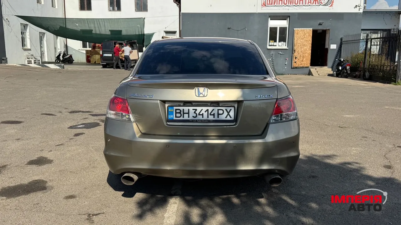Honda Accord - фото 5