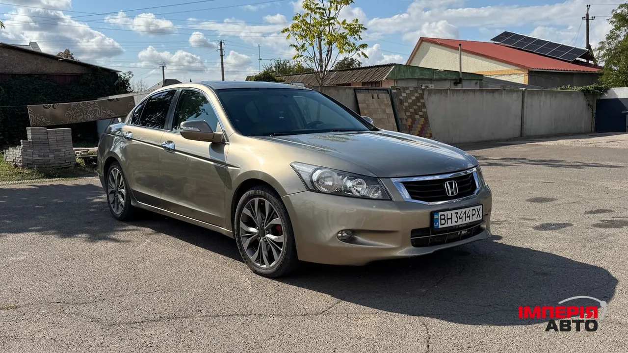 Honda Accord - фото 1