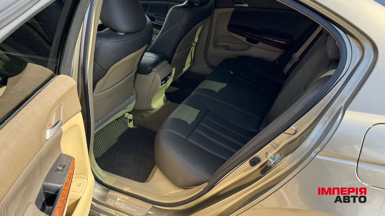 Honda Accord - фото 10