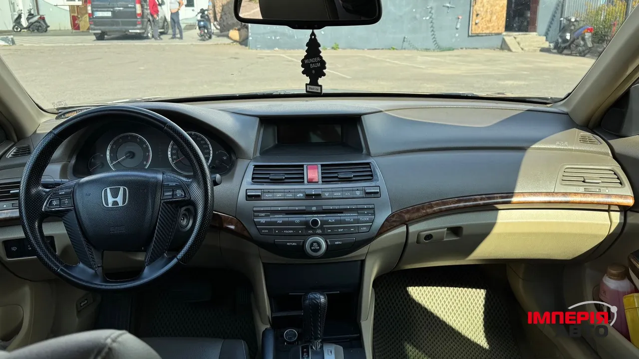 Honda Accord - фото 8