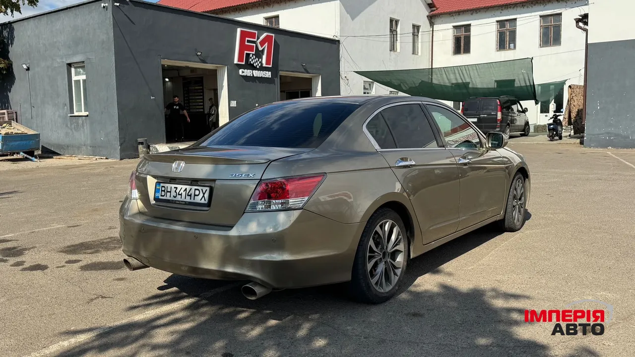 Honda Accord - фото 4