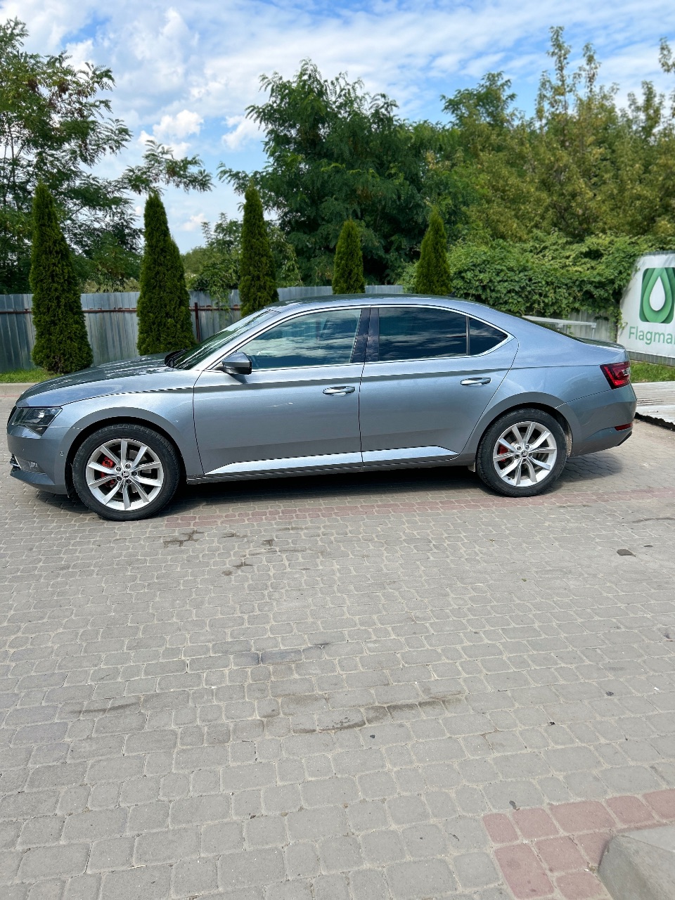 Skoda Superb - фото 14