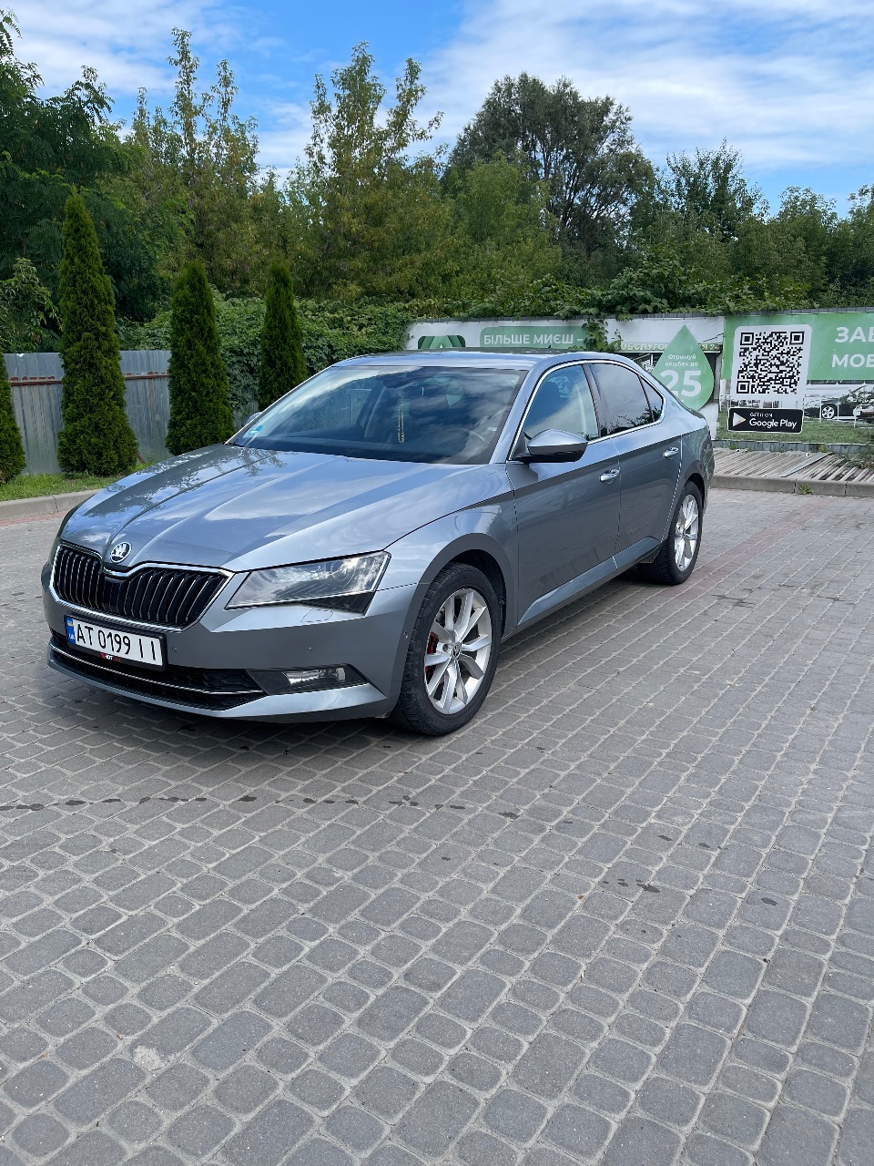 Skoda Superb - фото 1