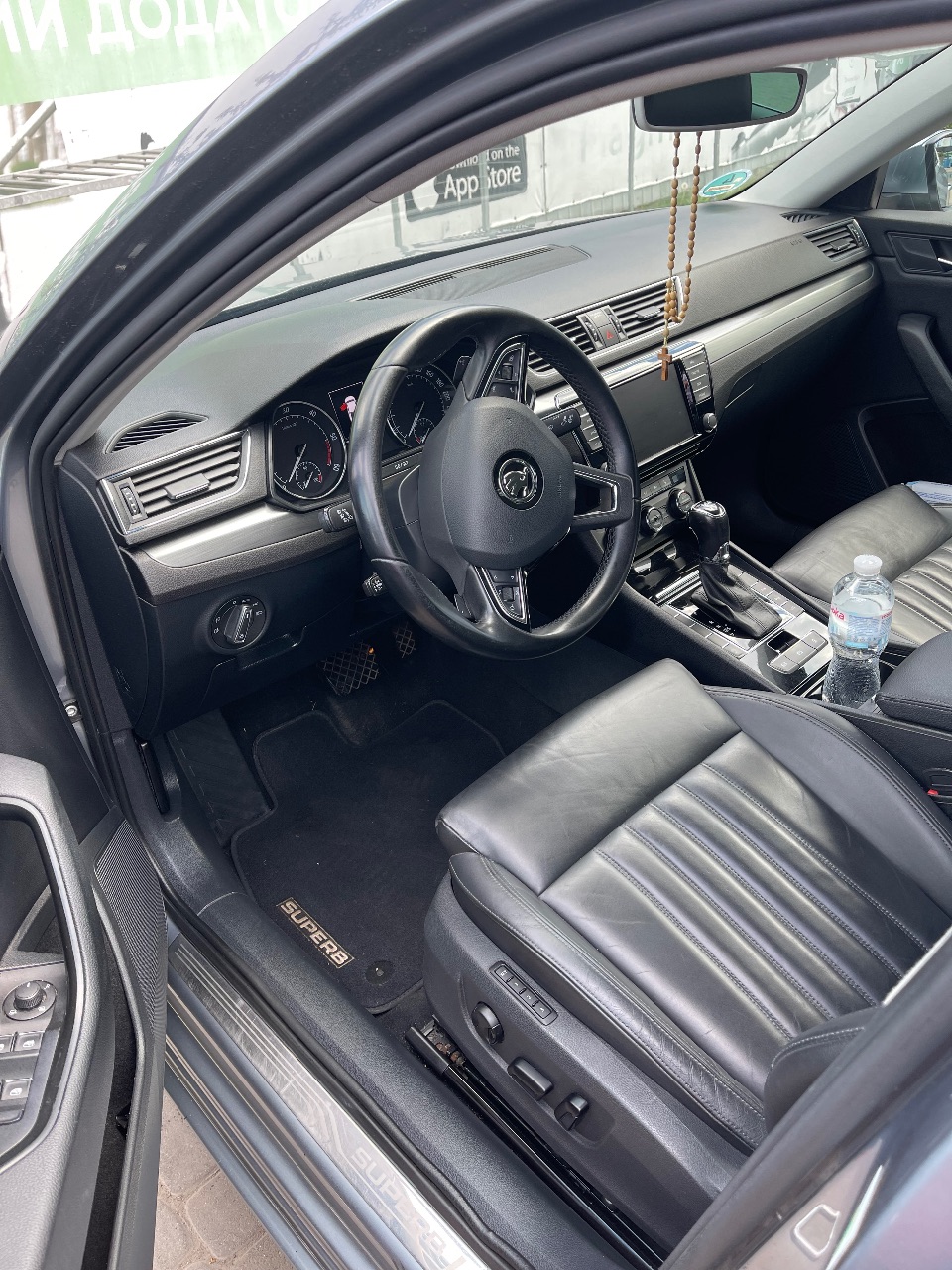 Skoda Superb - фото 16