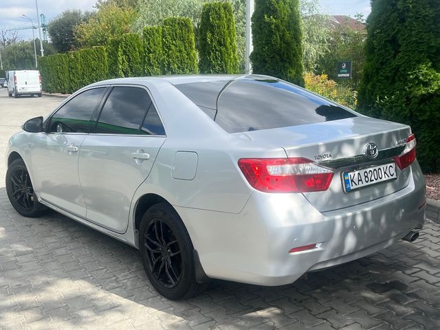 Toyota Camry - зображення 5
