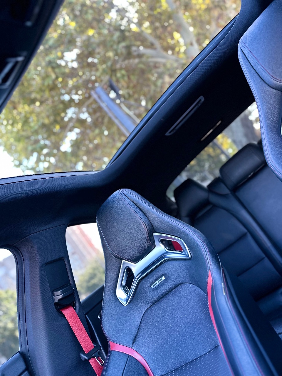 Mercedes-Benz CLA AMG - фото 12