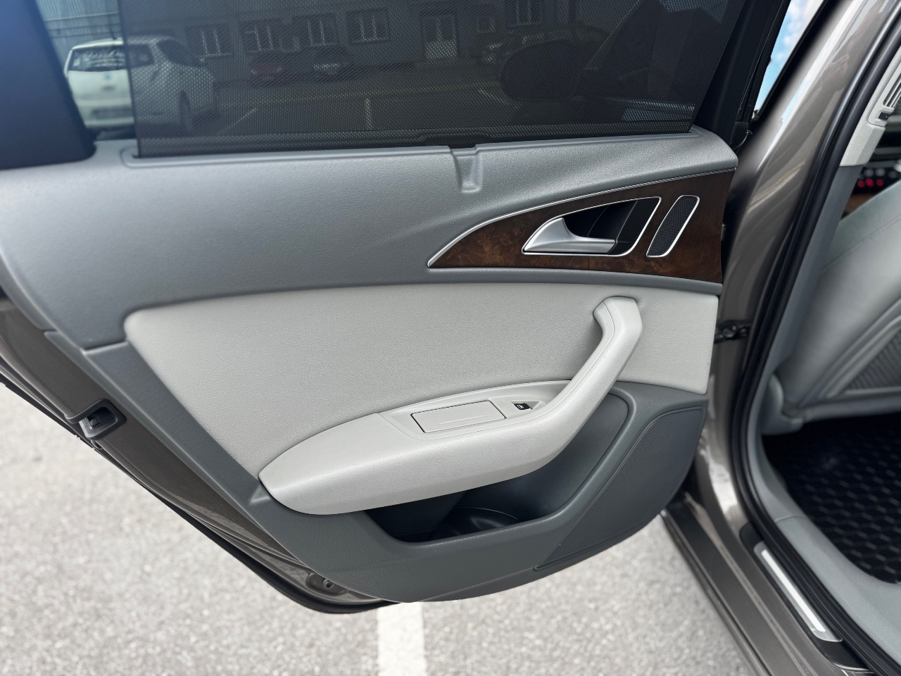 Audi A6 - фото 28