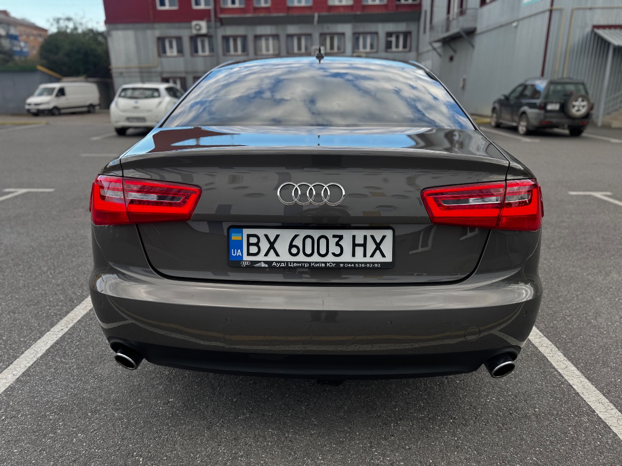 Audi A6 - фото 10