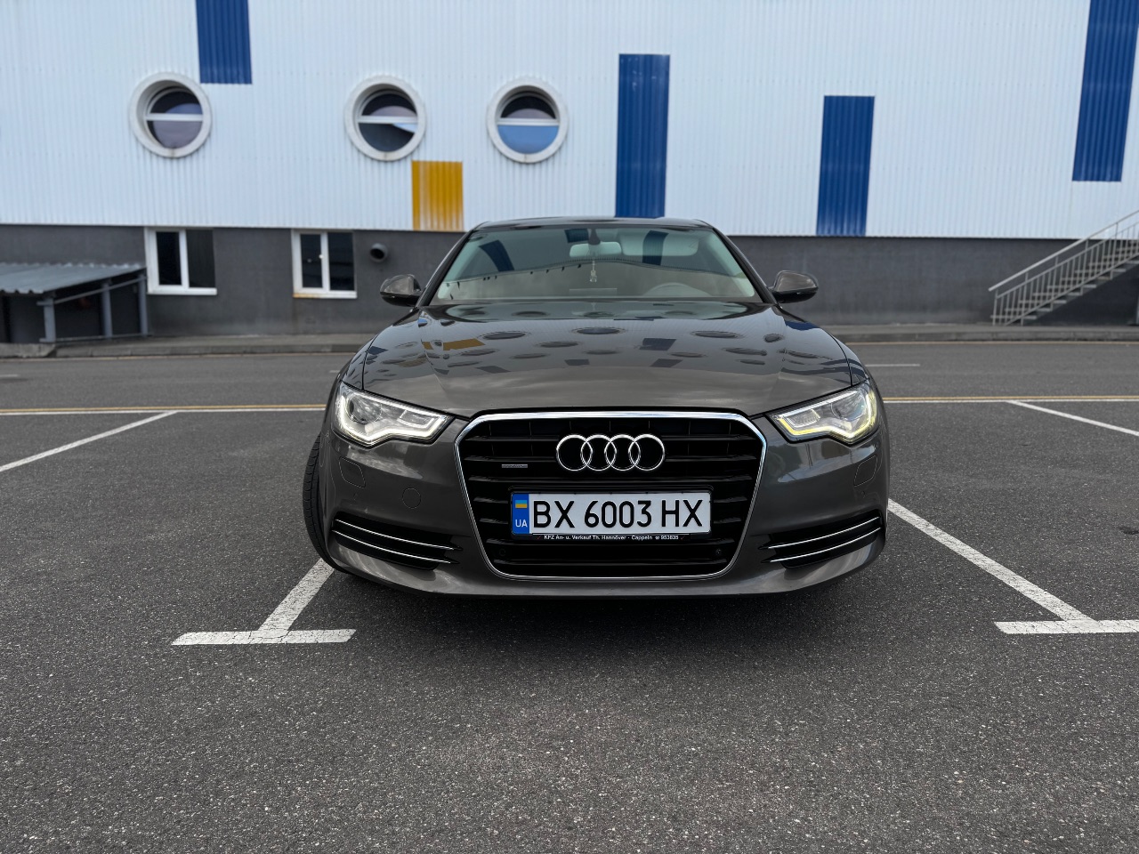 Audi A6 - фото 2