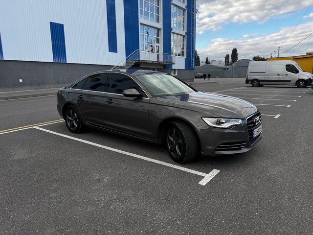 Audi A6 - фото 4