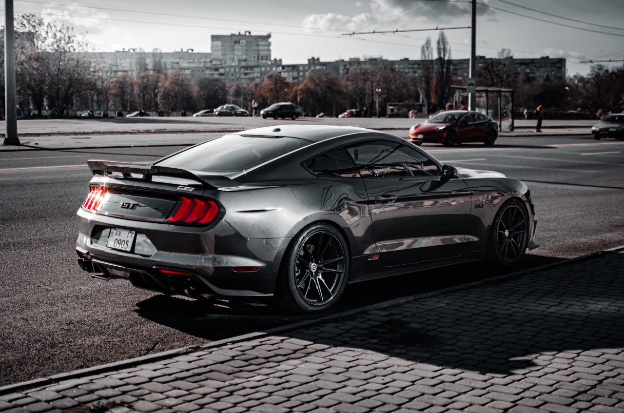 Ford Mustang - фото 3