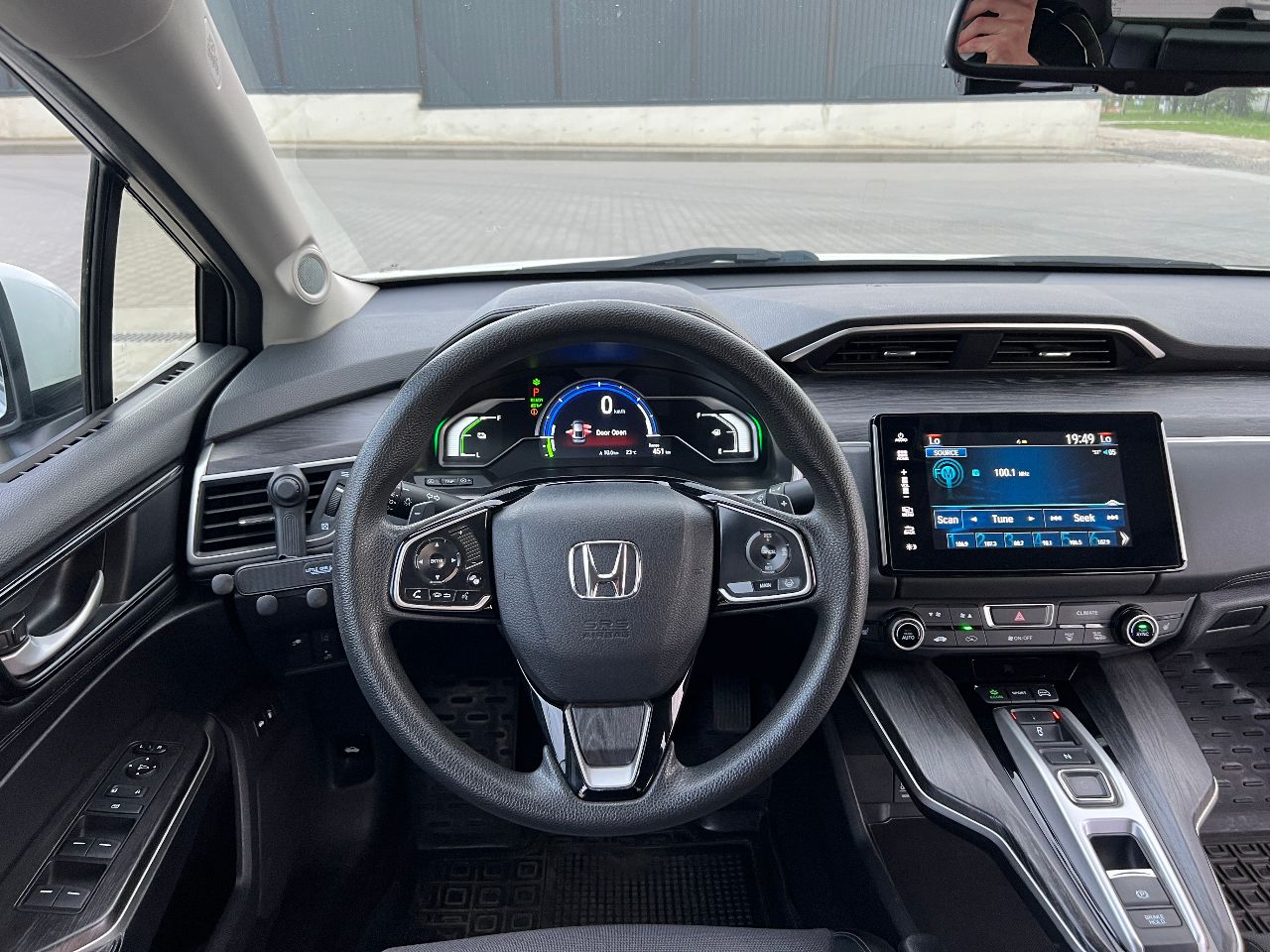 Honda Clarity - фото 24