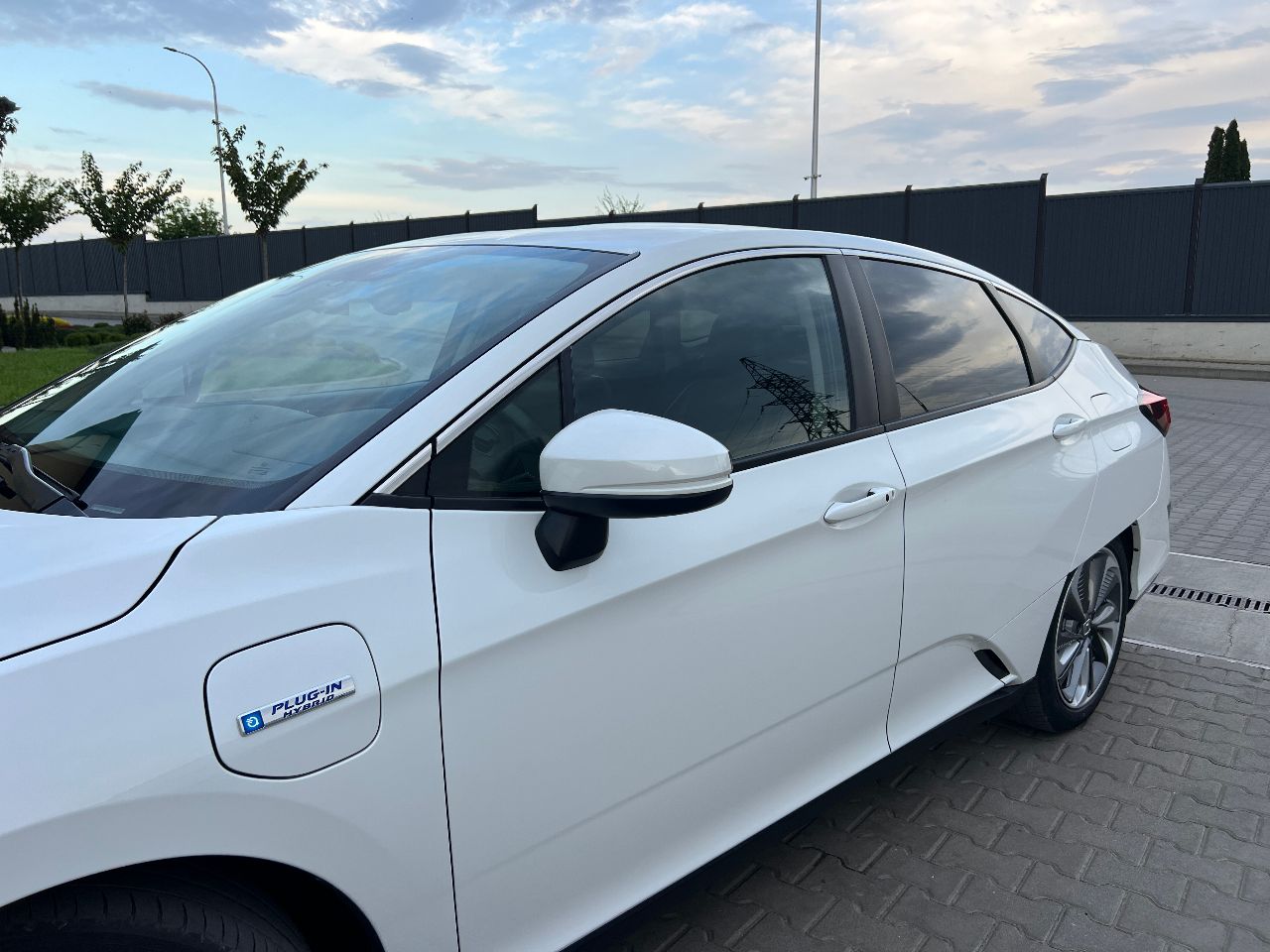 Honda Clarity - фото 7