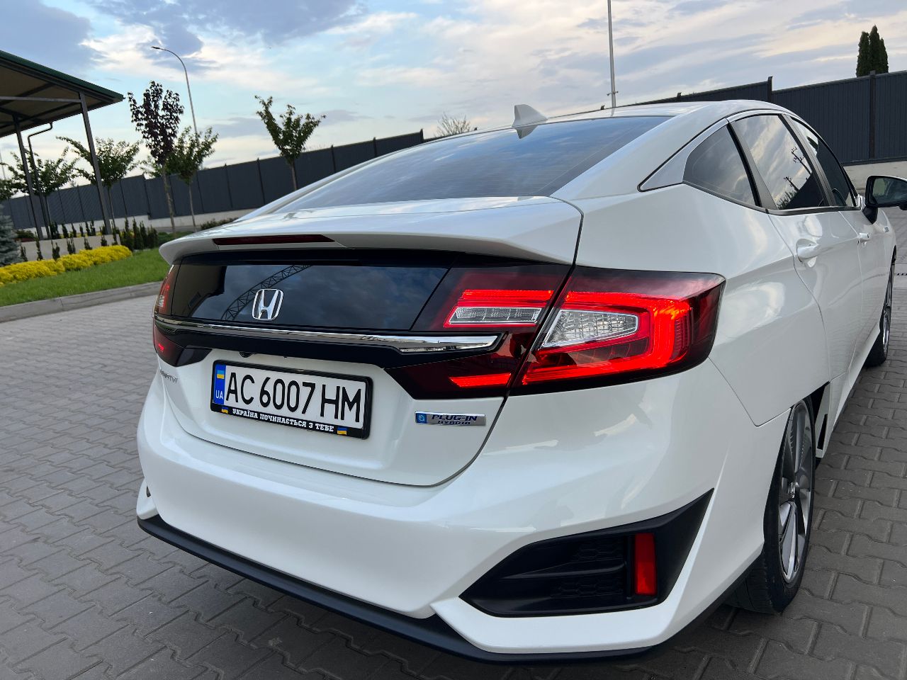 Honda Clarity - фото 20