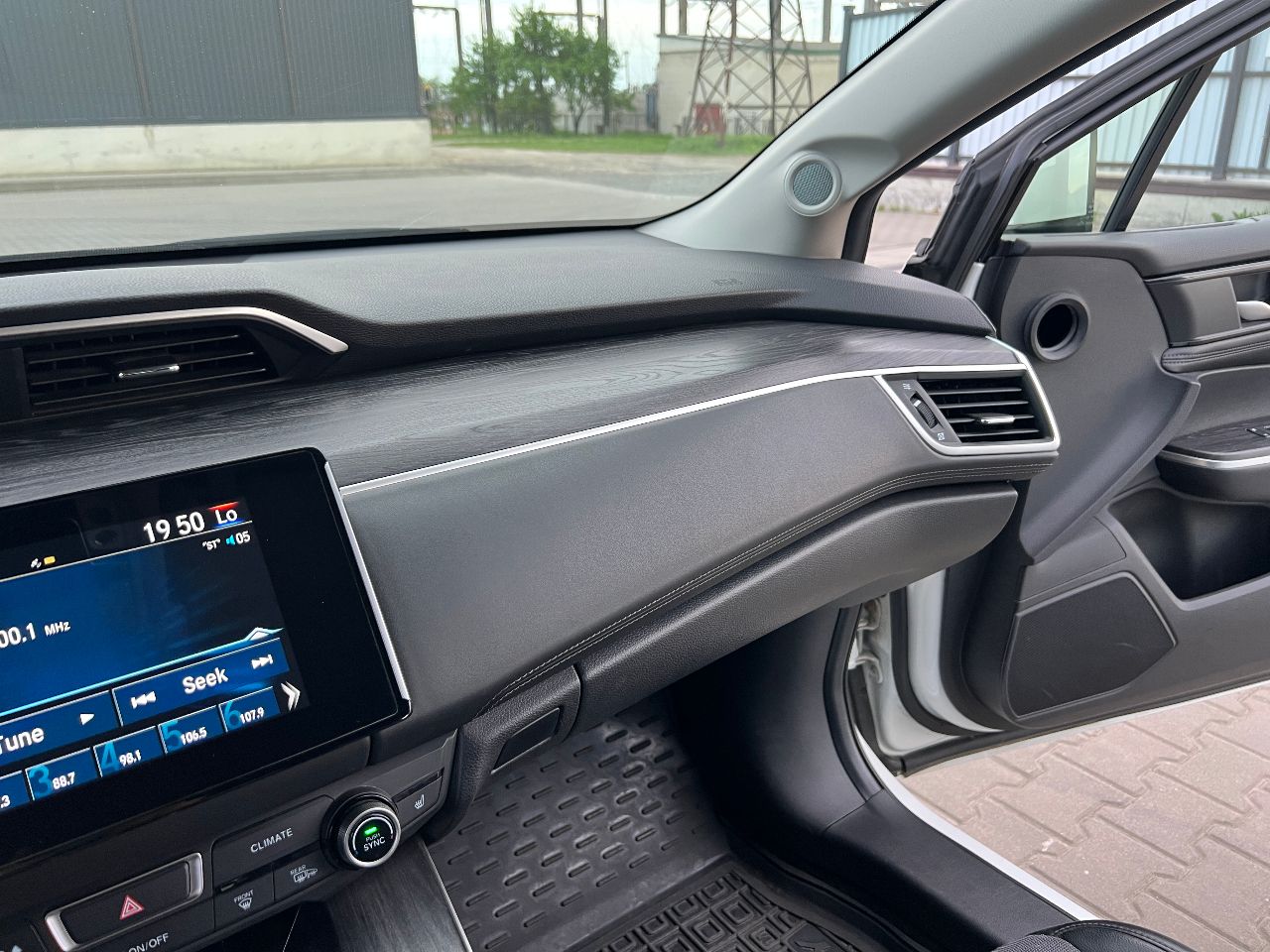 Honda Clarity - фото 29