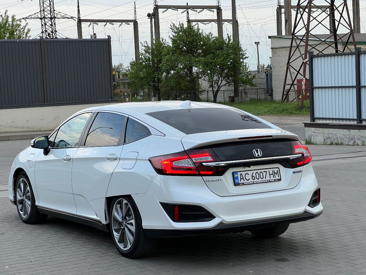 Honda Clarity - фото 14