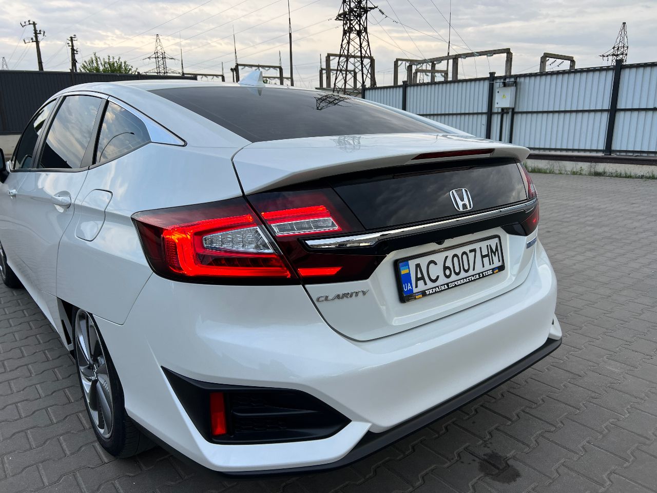Honda Clarity - фото 17