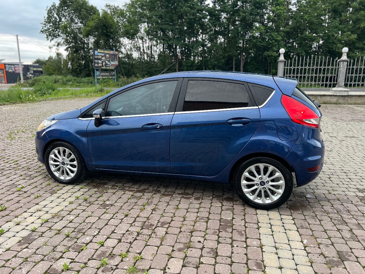 Ford Fiesta - фото 8