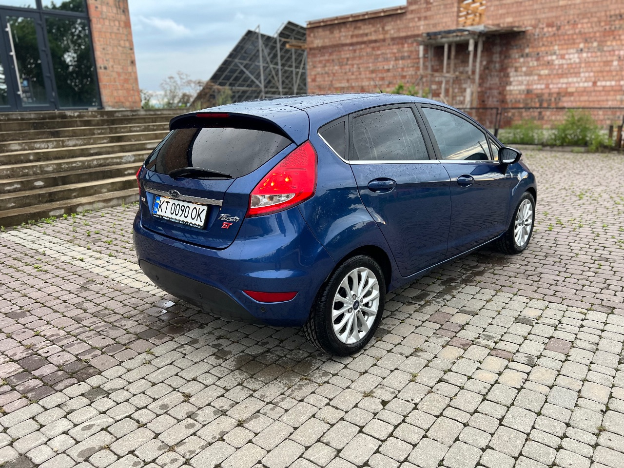 Ford Fiesta - фото 5