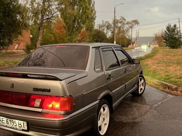 Lada (ВАЗ) 2115 - зображення 5