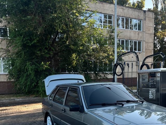 Lada (ВАЗ) 2115 - зображення 1
