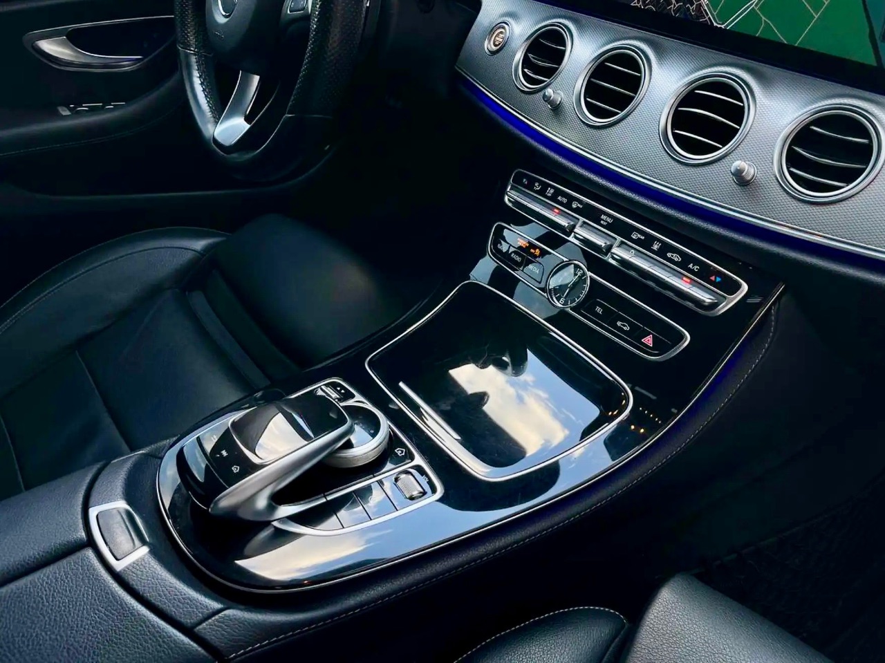 Mercedes-Benz E-Класс - фото 37