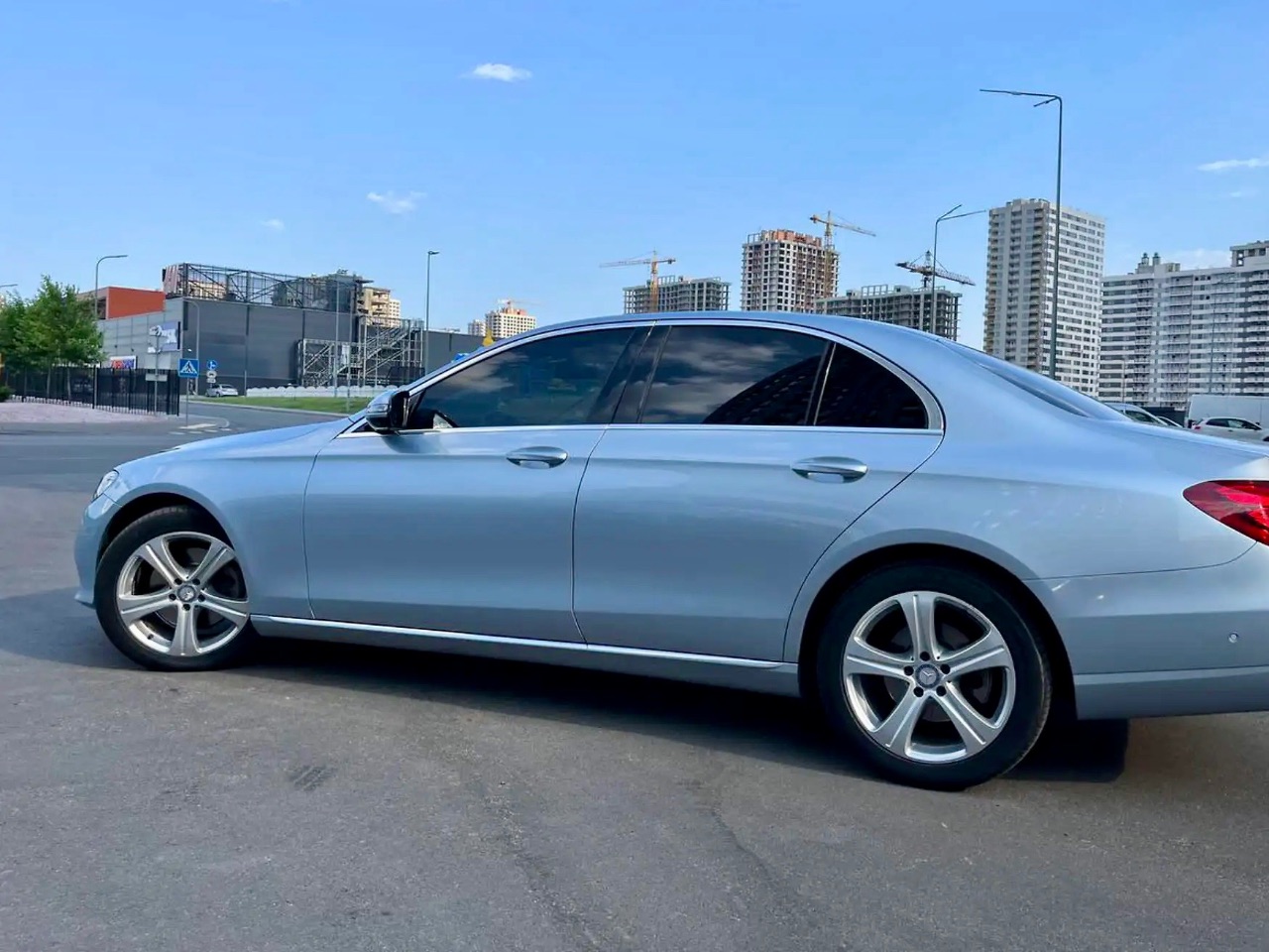 Mercedes-Benz E-Класс - фото 46