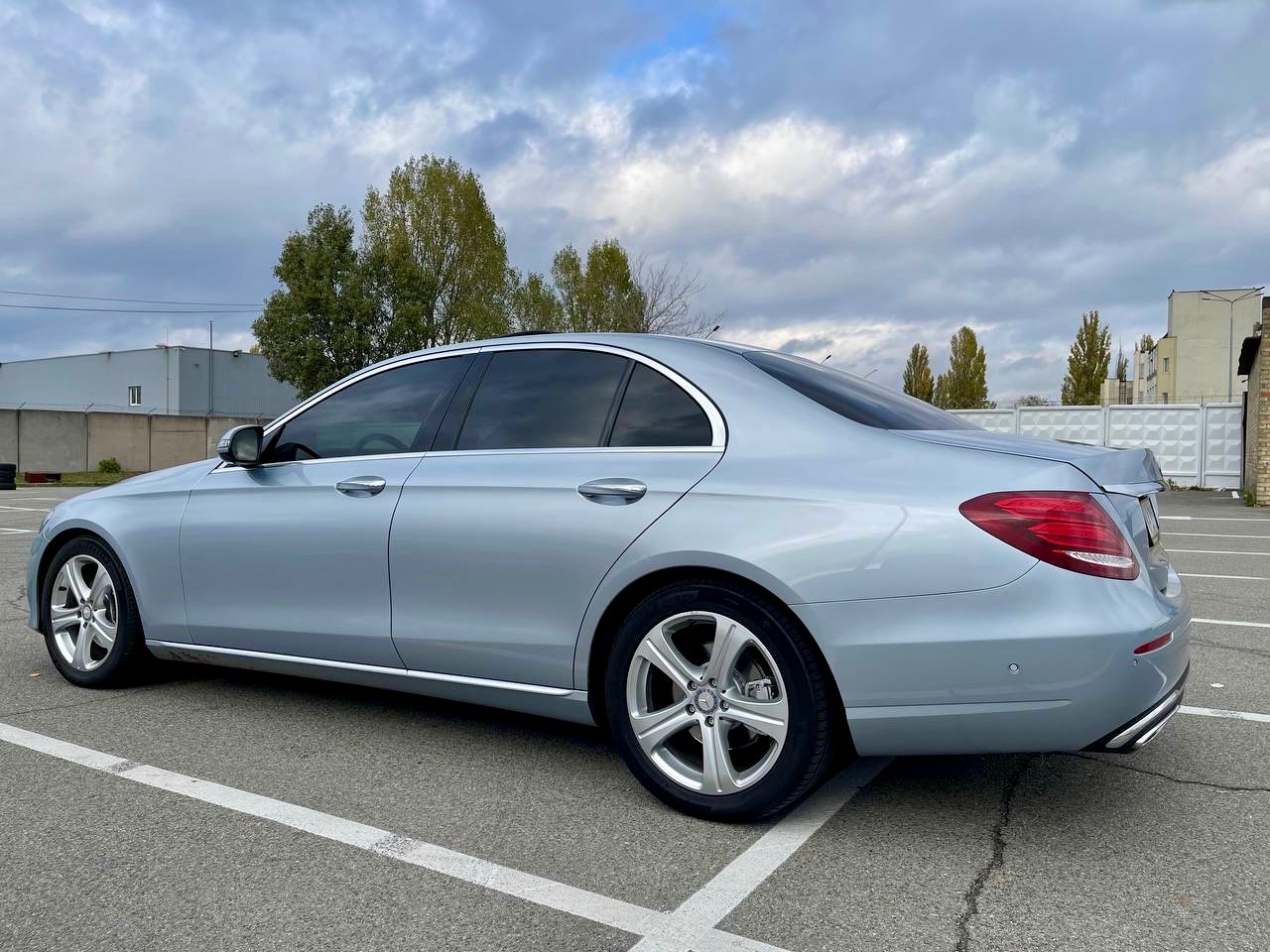 Mercedes-Benz E-Класс - фото 4