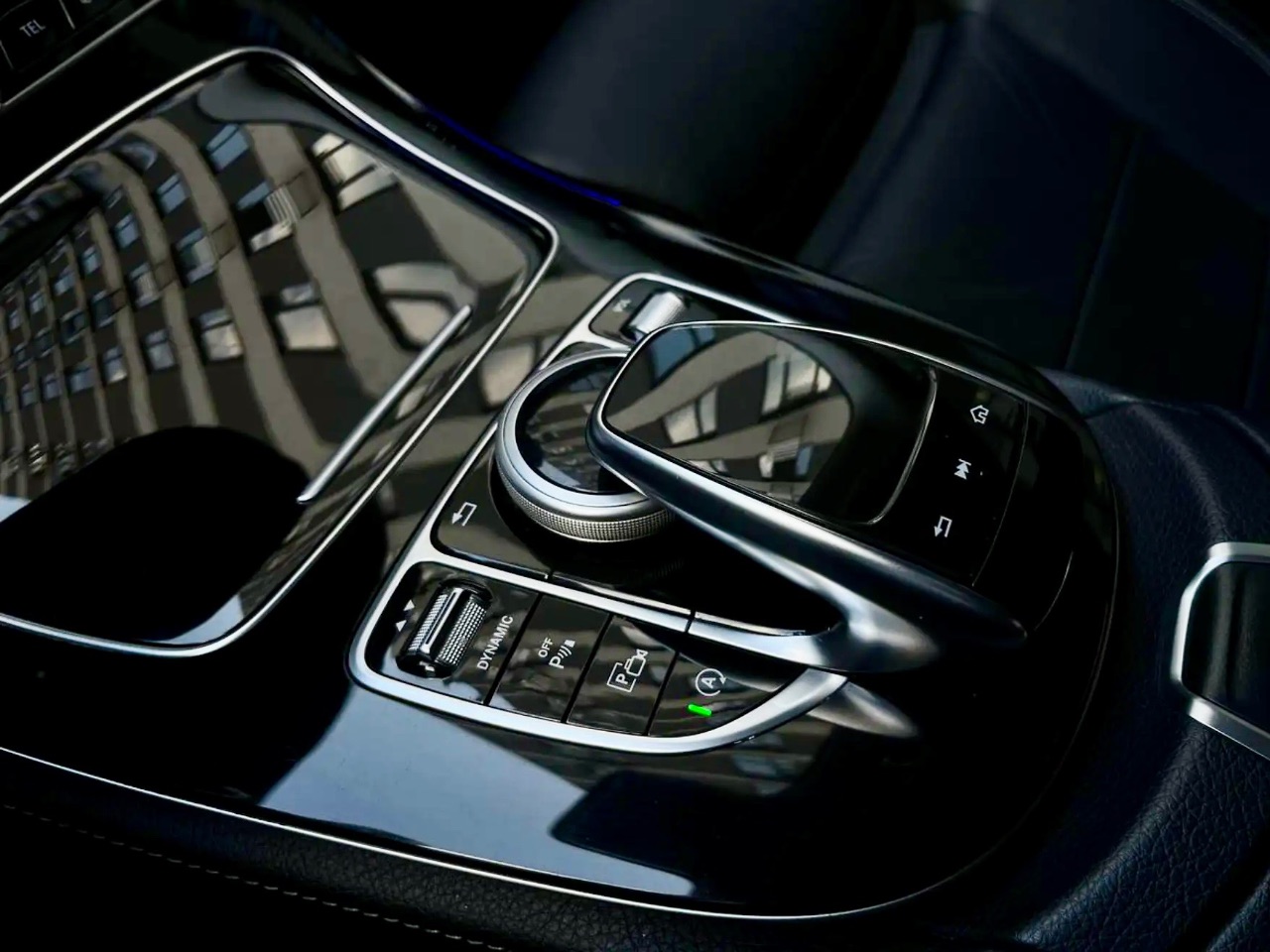 Mercedes-Benz E-Класс - фото 27