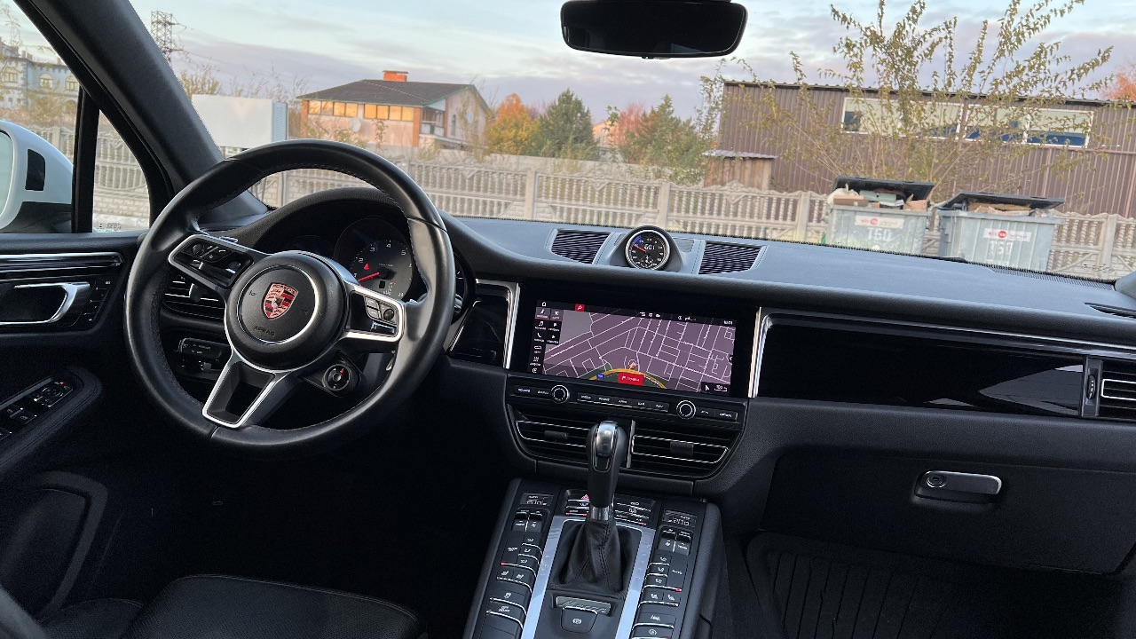 Porsche Macan - фото 8