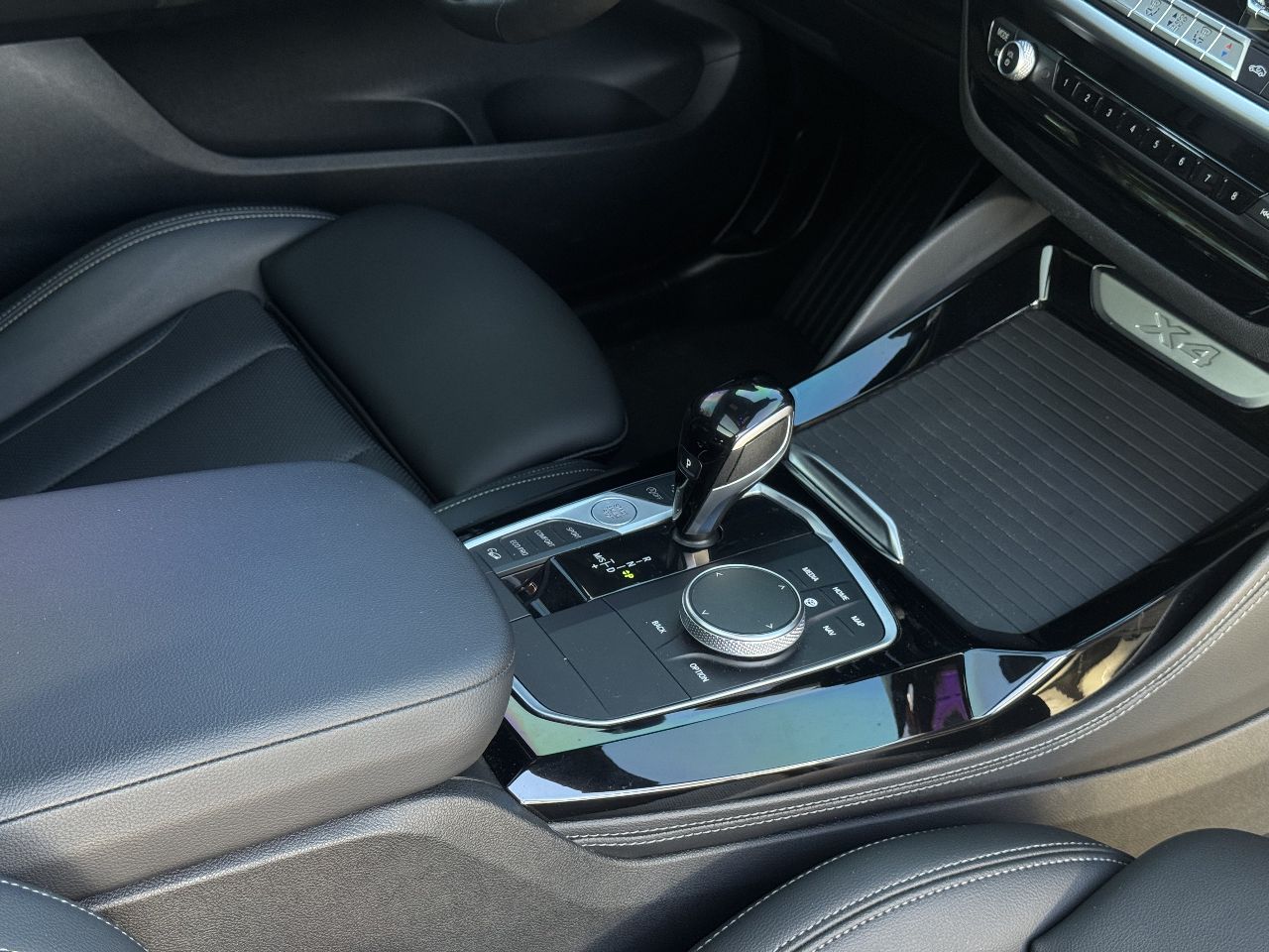 BMW X4 - фото 15