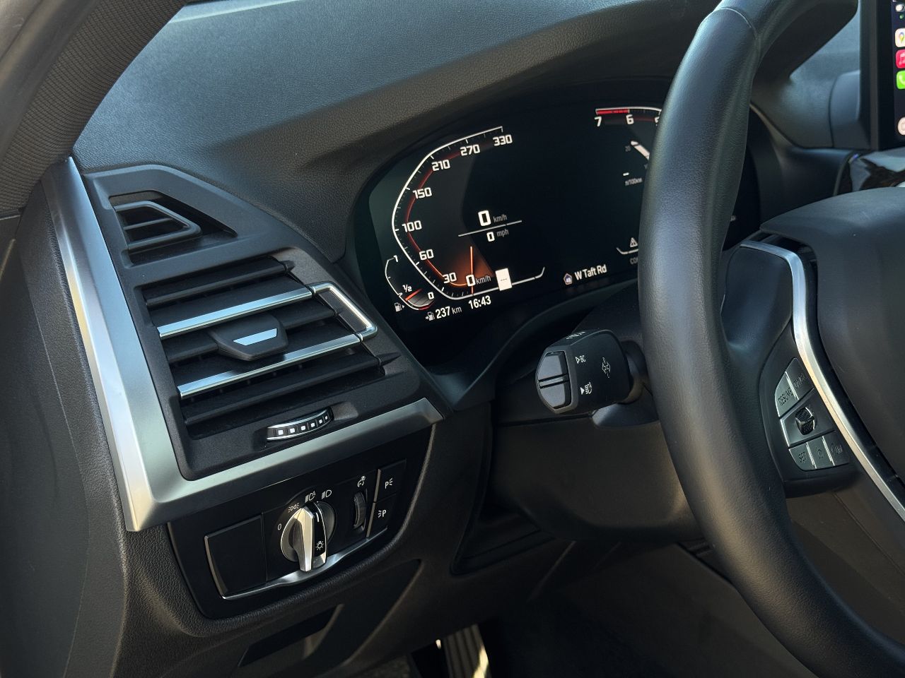 BMW X4 - фото 13