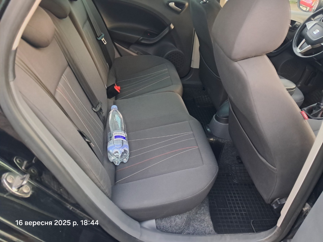 SEAT Ibiza - фото 9