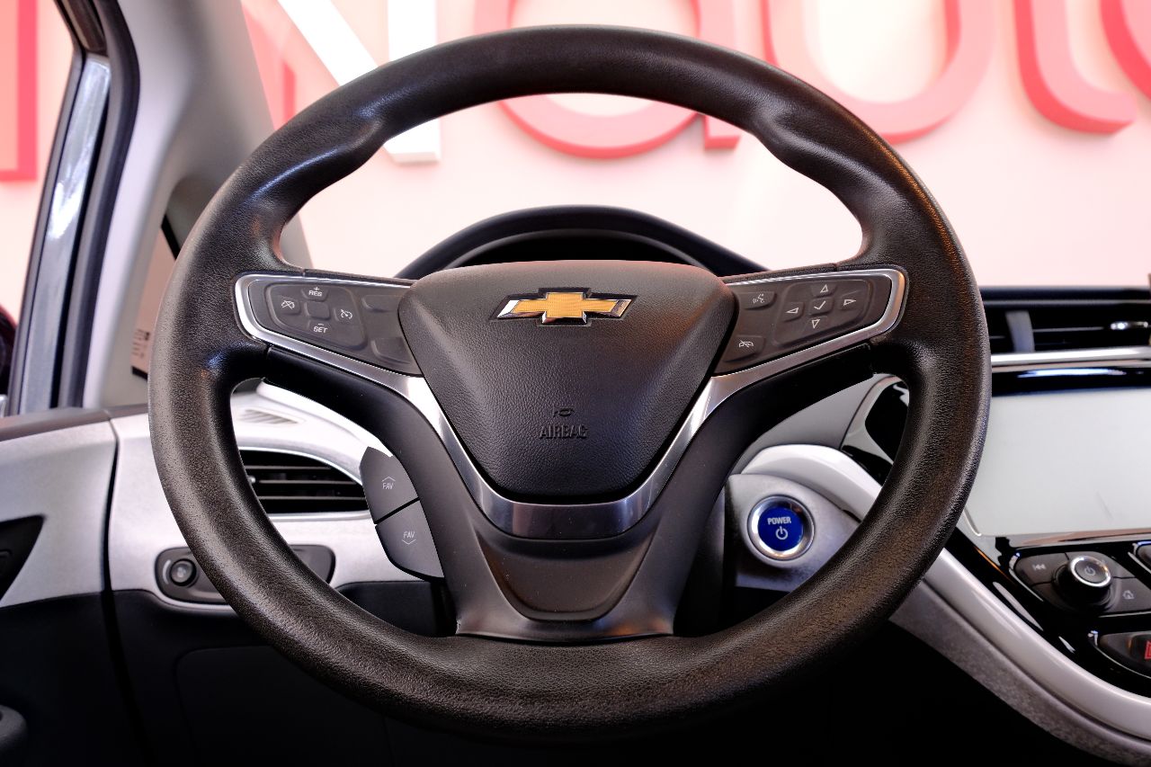 Chevrolet Bolt - фото 7